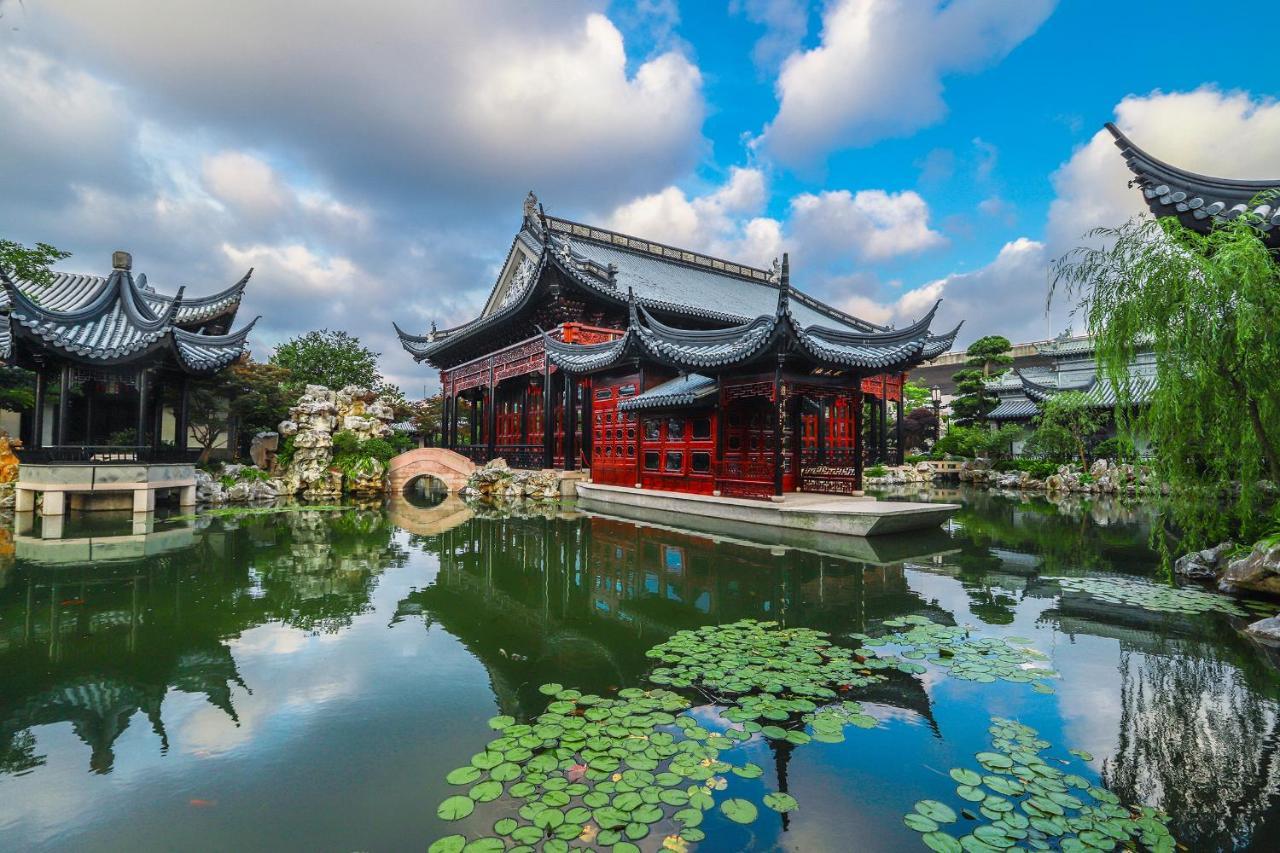 Royal Garden Hotel Shanghai-Free Shuttle To And From Disney & Pvg & Close Metro Line2 Easy To Sha New Expo Exteriör bild