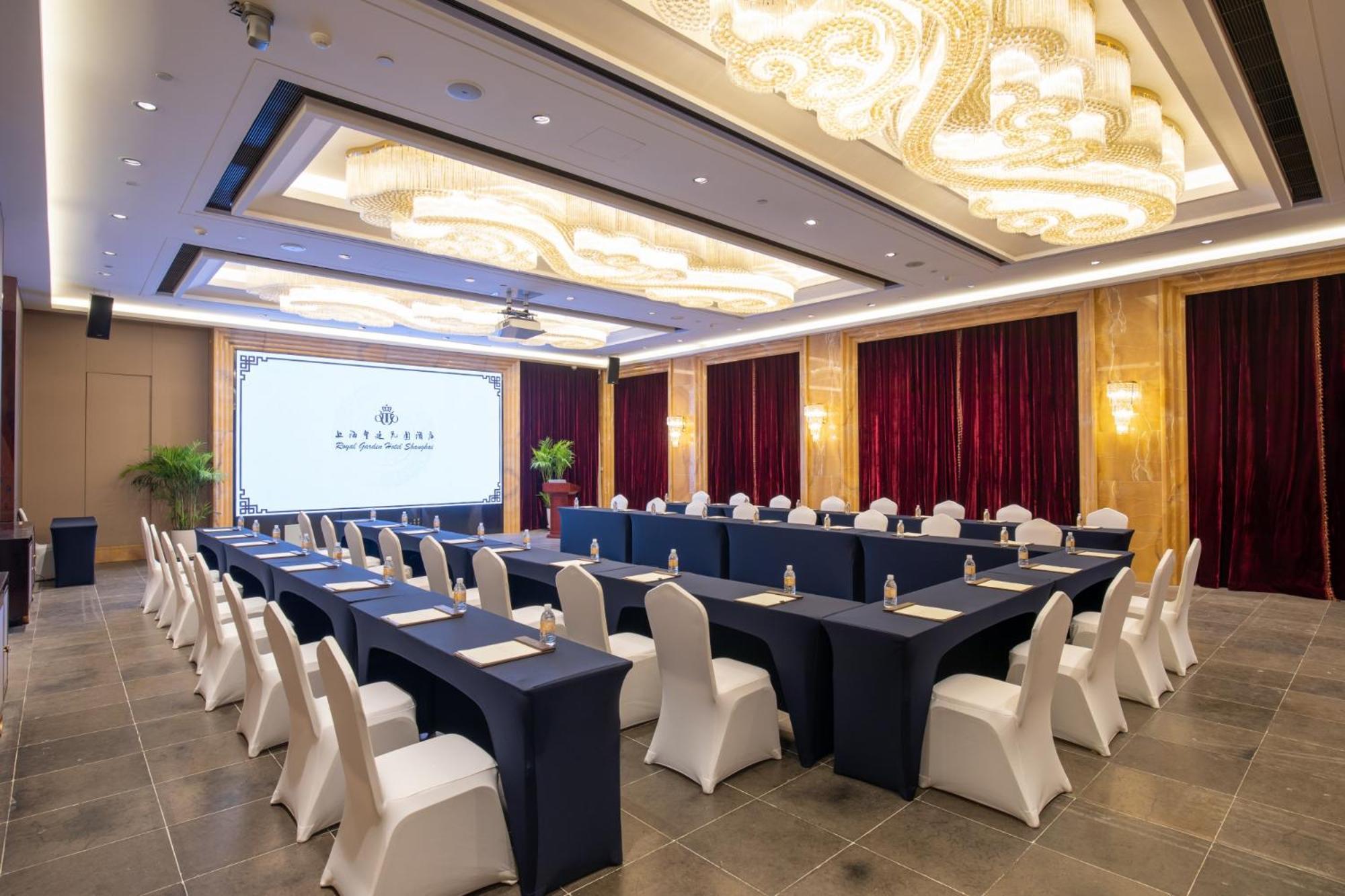 Royal Garden Hotel Shanghai-Free Shuttle To And From Disney & Pvg & Close Metro Line2 Easy To Sha New Expo Exteriör bild