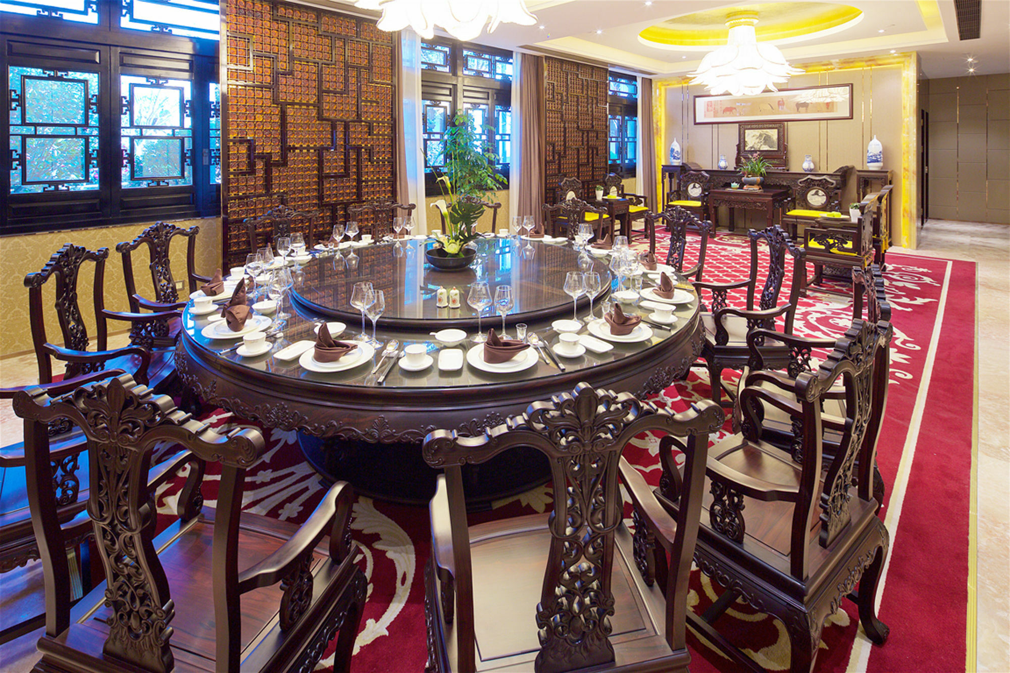 Royal Garden Hotel Shanghai-Free Shuttle To And From Disney & Pvg & Close Metro Line2 Easy To Sha New Expo Exteriör bild