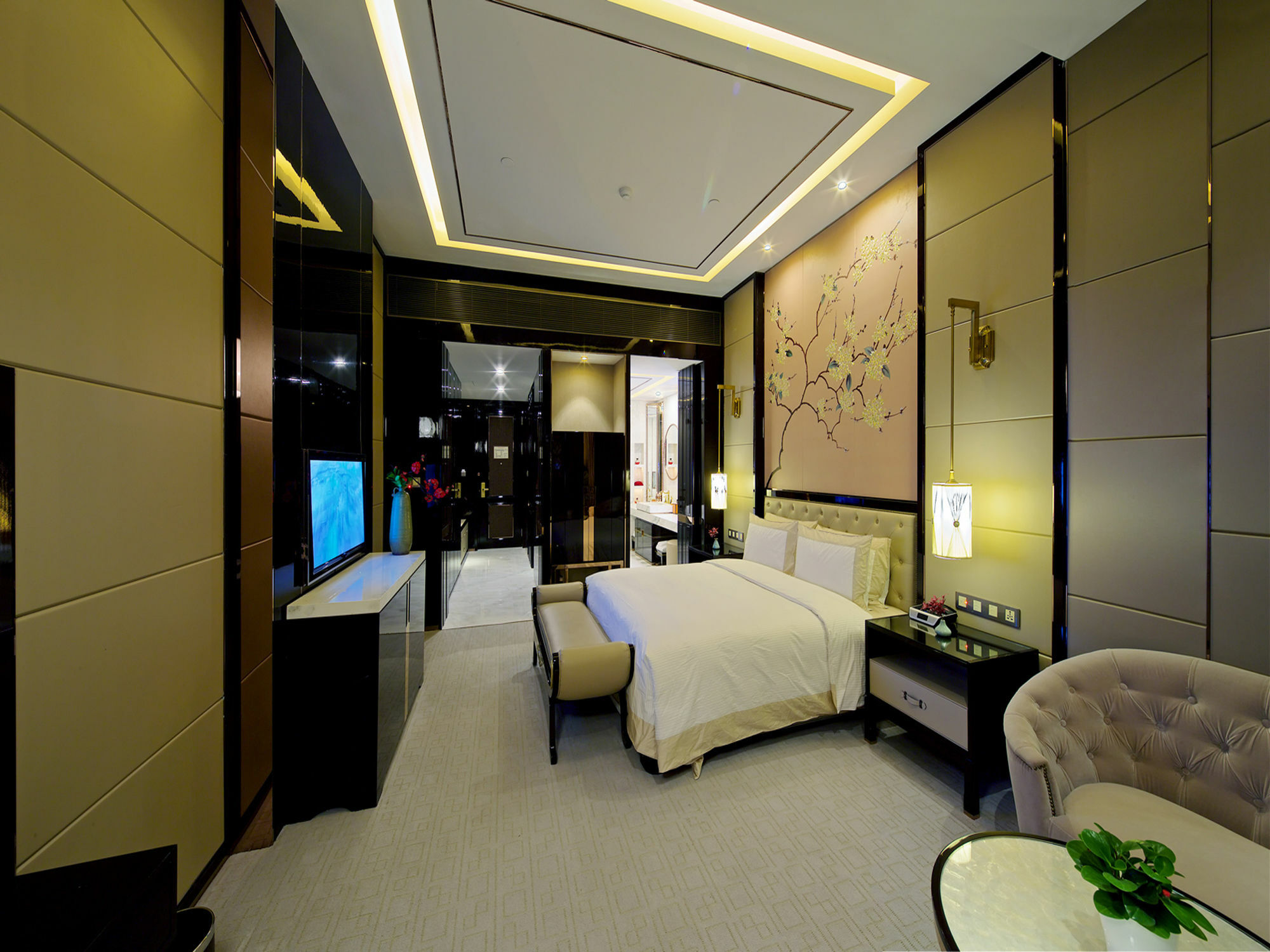 Royal Garden Hotel Shanghai-Free Shuttle To And From Disney & Pvg & Close Metro Line2 Easy To Sha New Expo Exteriör bild